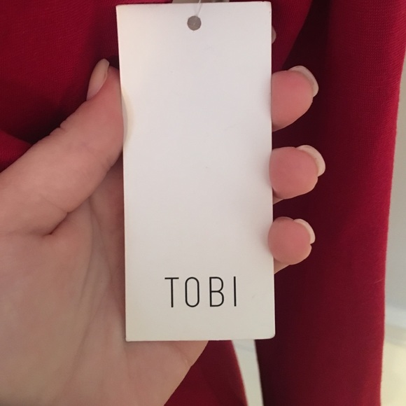 ❤️ NWT! Tobi Marianne Plunging Neck Asymmetrical Bodycon Dress Size Medium - Picture 8 of 9